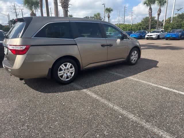 Used 2011 Honda Odyssey LX image 14