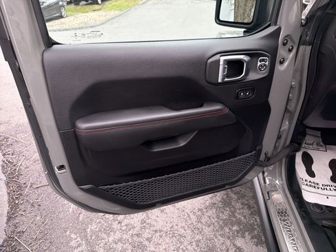 Used 2023 Jeep Wrangler Unlimited Rubicon w/ Xtreme 35 Tire Package image 15