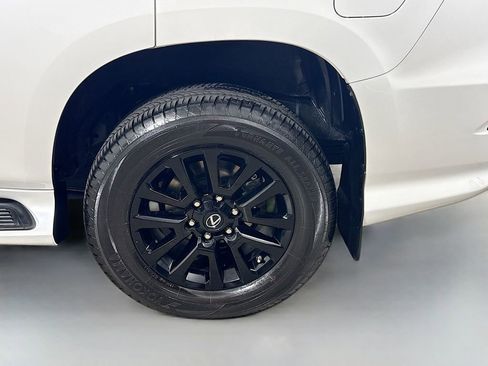 Used 2022 Lexus GX 460 w/ Black Line Special Edition AWD/4WD image 31