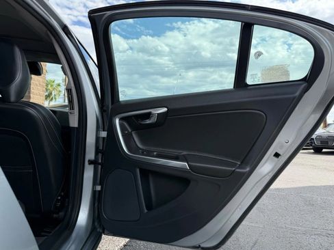 Used 2017 Volvo S60 T5 Dynamic w/ Vision Package image 34