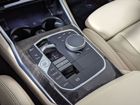 Certified 2023 BMW 330i xDrive Sedan w/ Driving Assistance Package image 36