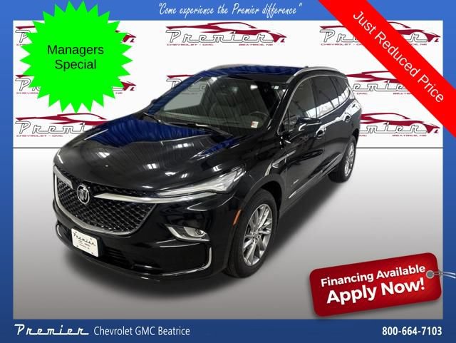 Used 2023 Buick Enclave Avenir AWD/4WD image 1