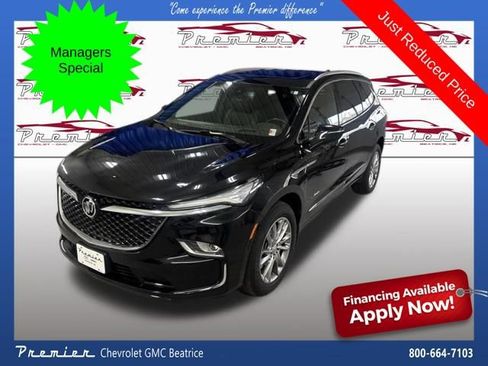 Used 2023 Buick Enclave Avenir AWD/4WD image 1