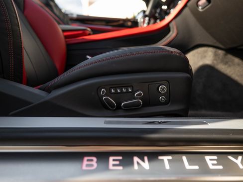 Used 2023 Bentley Continental GT Mulliner image 20