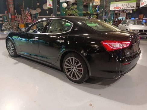Used 2018 Maserati Ghibli S Q4 AWD/4WD image 8