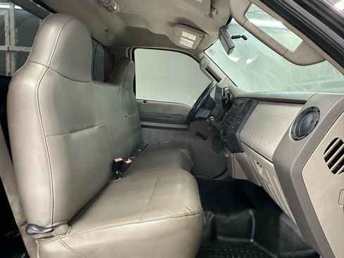 Used 2008 Ford F450 2WD Regular Cab Super Duty image 13