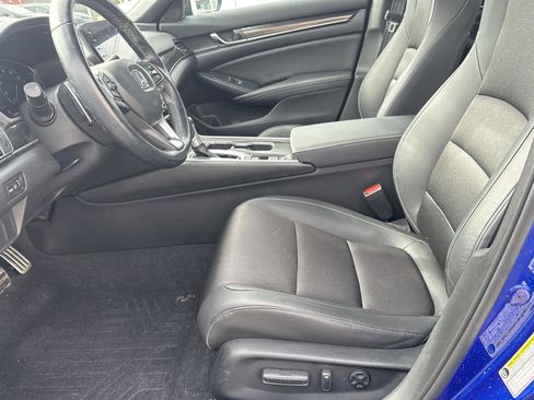 Used 2022 Honda Accord Sport image 13