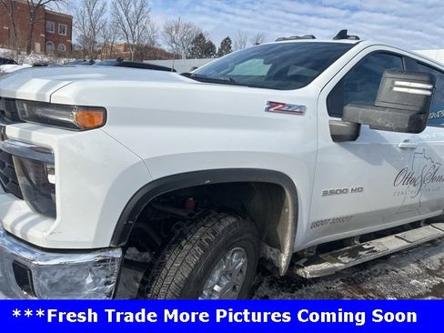 Used 2024 Chevrolet Silverado 3500 LT w/ Convenience Package image 29
