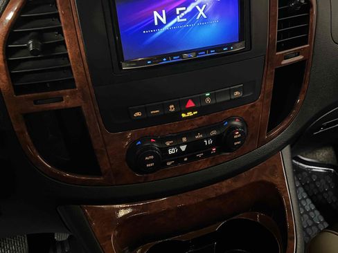 Used 2020 Mercedes-Benz Metris Passenger image 36