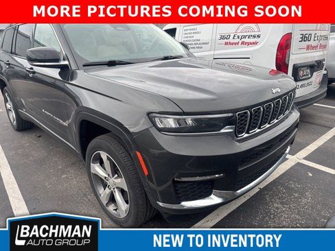 Used 2022 Jeep Grand Cherokee L Limited image 2