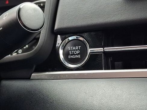 Used 2022 Mitsubishi Outlander ES FWD image 21