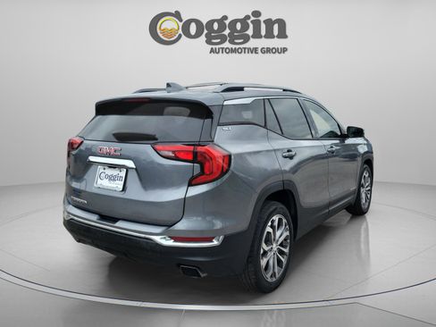Used 2019 GMC Terrain SLT w/ Preferred Package image 4