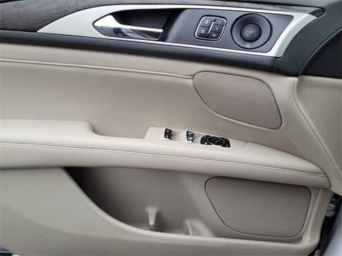 Used 2019 Lincoln MKZ Reserve w/ Reserve Plus Package image 25