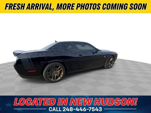 Used 2023 Dodge Challenger SRT Hellcat image 2