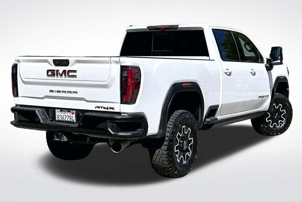 Used 2025 GMC Sierra 2500 AT4X AWD/4WD image 10