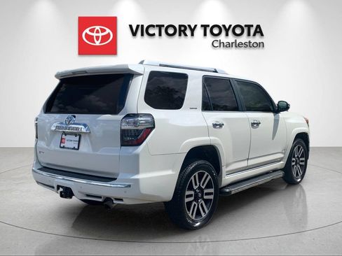 Used 2019 Toyota 4Runner Limited AWD/4WD image 7