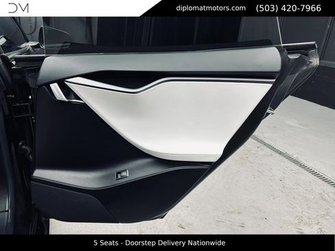 Used 2018 Tesla Model S P100D image 28