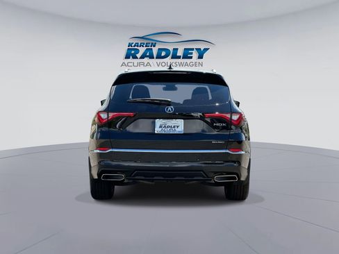 Certified 2024 Acura MDX SH-AWD w/ Advance Package image 3