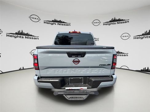 Used 2023 Nissan Frontier PRO-4X w/ Pro Convenience Package AWD/4WD image 4