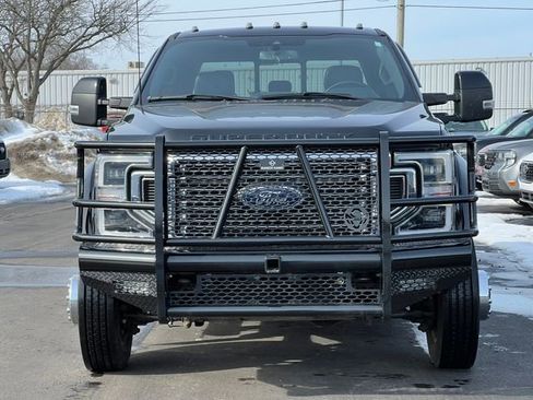 Certified 2022 Ford F450 Lariat w/ Lariat Ultimate Package image 55
