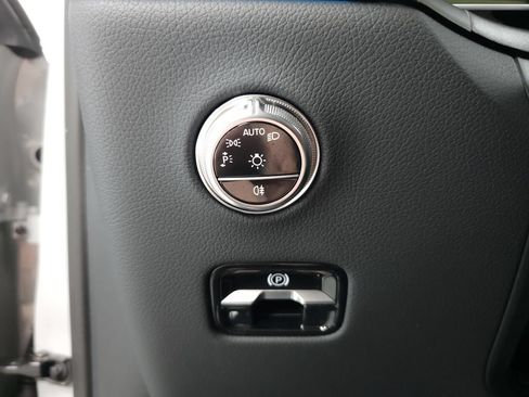 Certified 2026 Mercedes-Benz GLC 300 4MATIC image 10