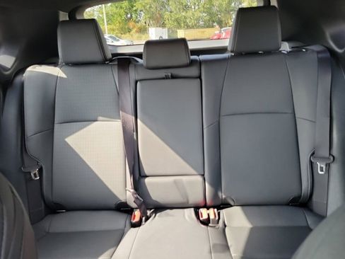 Used 2024 Toyota bZ4X Limited image 5