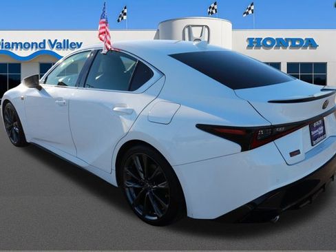 Used 2022 Lexus IS 350 F Sport image 4