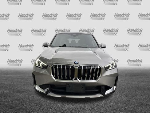 Used 2023 BMW X1 xDrive28i w/ Premium Package AWD/4WD image 3