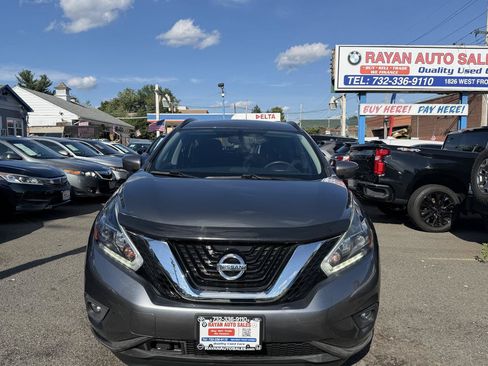Used 2018 Nissan Murano SV AWD/4WD image 5