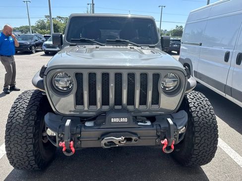 Used 2019 Jeep Wrangler Unlimited Rubicon w/ Safety Group AWD/4WD image 2