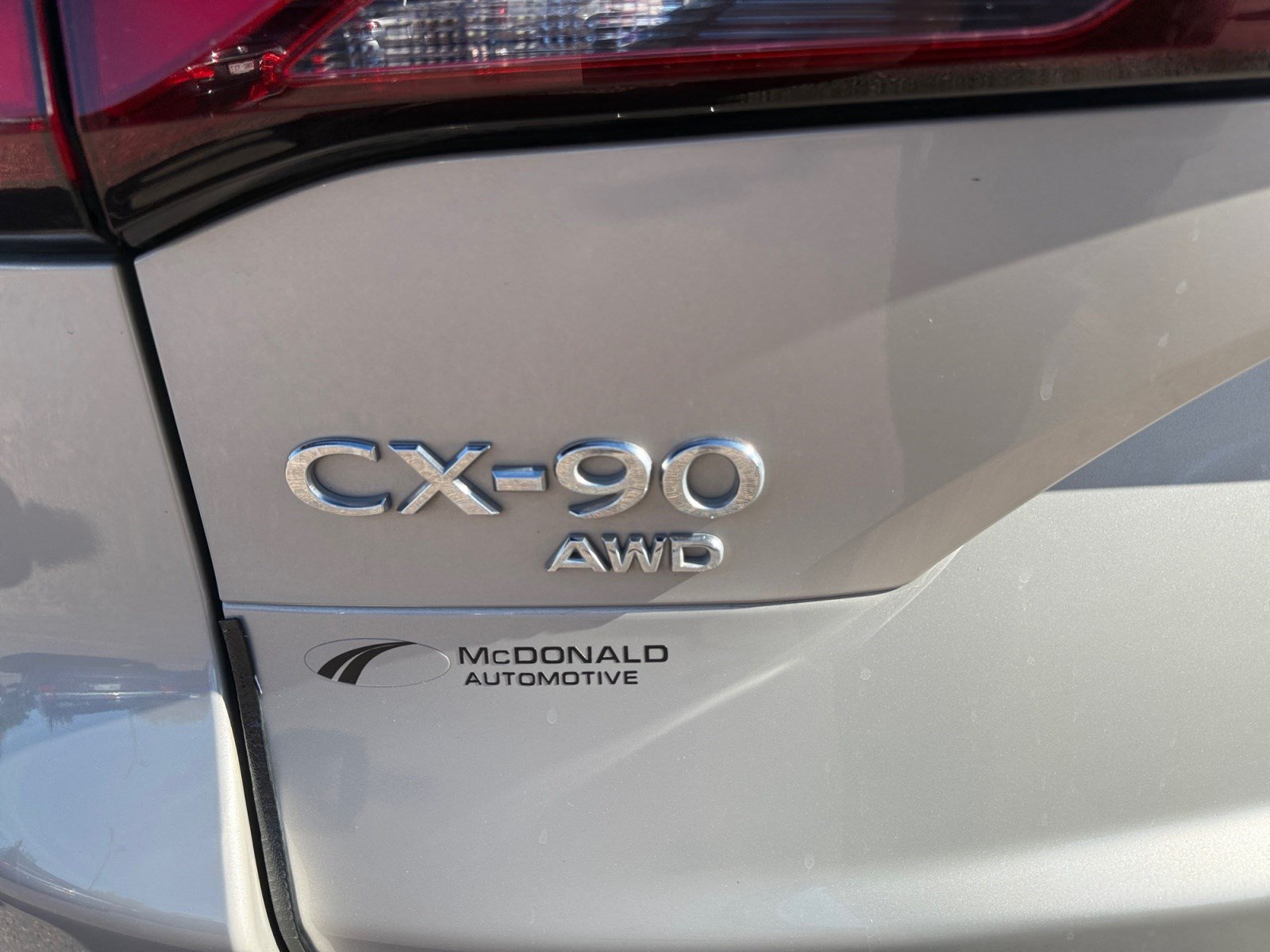 Used 2024 MAZDA CX-90 3.3 Turbo w/ Preferred Plus AWD/4WD image 23