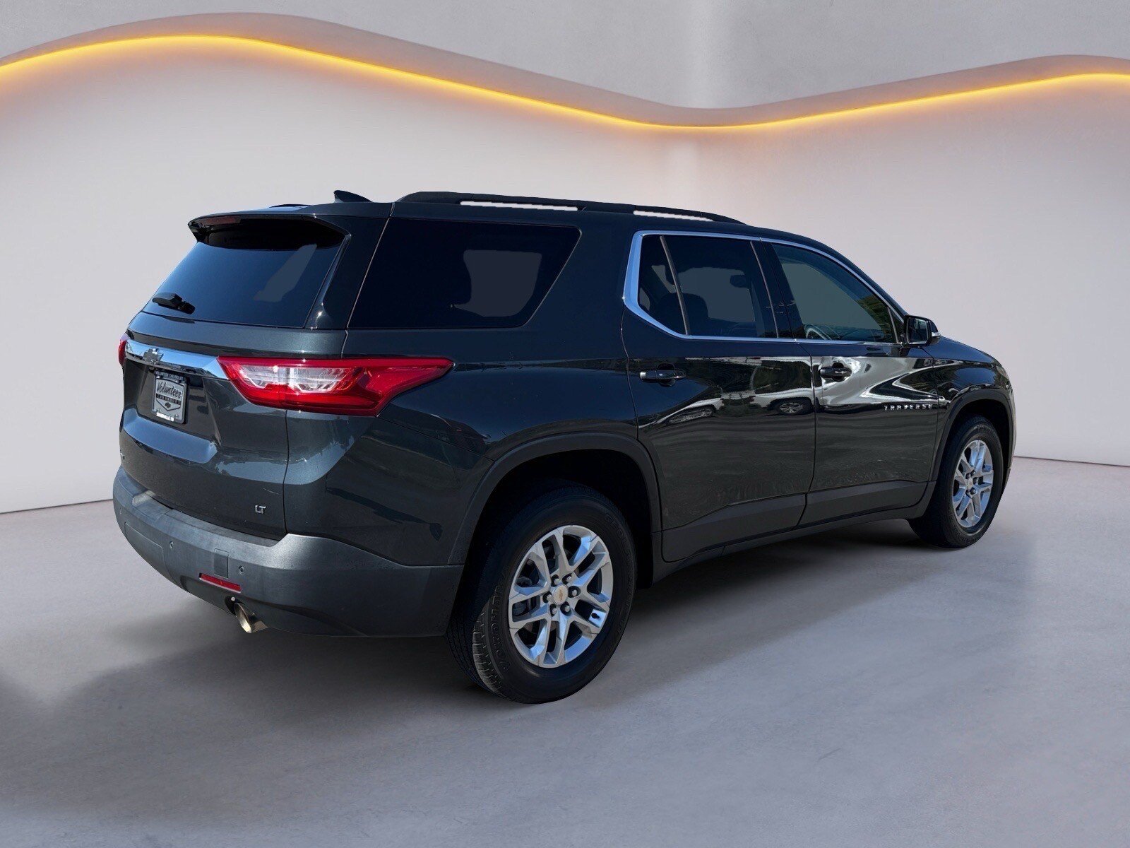 Used 2019 Chevrolet Traverse LT AWD/4WD image 3