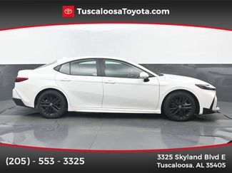 Used 2025 Toyota Camry SE FWD video 1