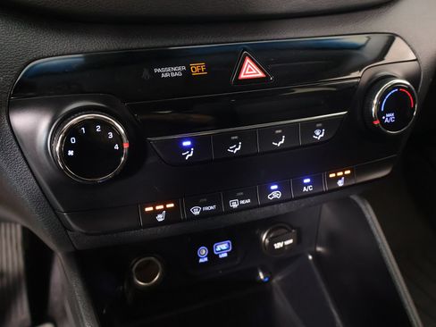 Used 2016 Hyundai Tucson Sport AWD/4WD image 7