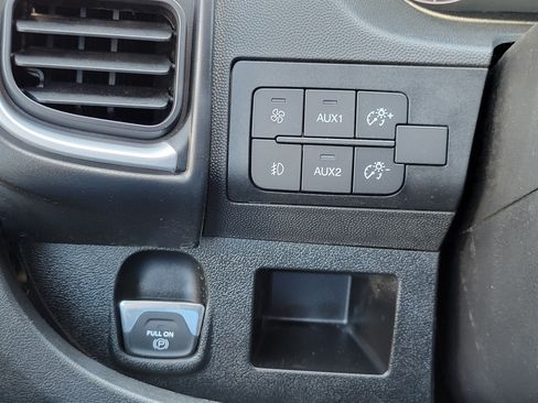 Used 2026 RAM ProMaster 3500 w/ Quick Order Package 22G SLT FWD image 10