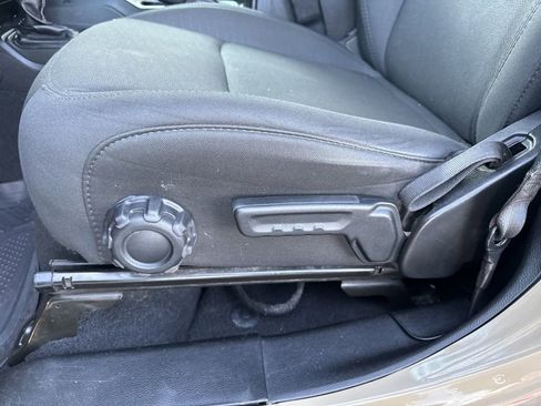 Used 2020 Jeep Gladiator Overland image 22