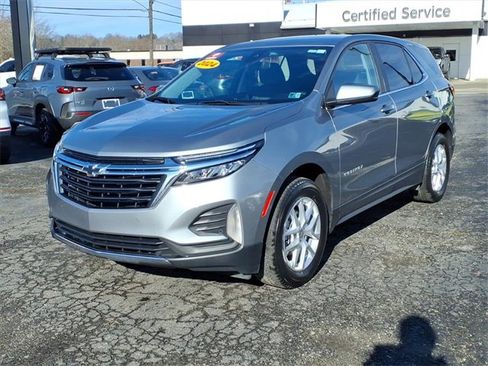 Used 2024 Chevrolet Equinox LT w/ LPO, Floor Liner Package image 8