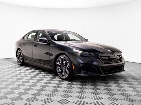 New 2026 BMW i5 M60 AWD/4WD image 9
