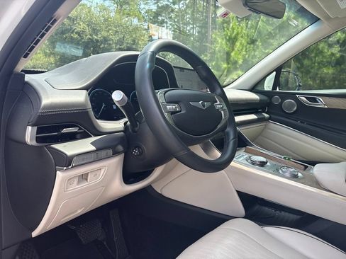 Used 2023 Genesis GV80 2.5T w/ Prestige Package AWD/4WD image 8