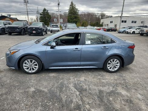 New 2026 Toyota Corolla XLE image 7