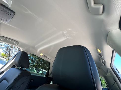 New 2026 Nissan Pathfinder SL AWD/4WD image 18
