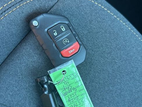 New 2026 Jeep Gladiator Sport image 33