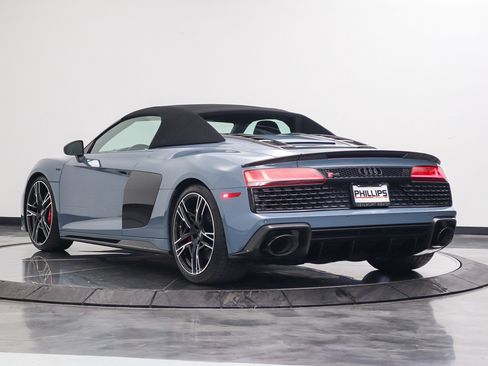 Used 2020 Audi R8 V10 performance AWD/4WD image 4