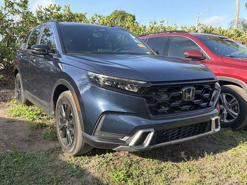 Used 2025 Honda CR-V Sport Touring image 1