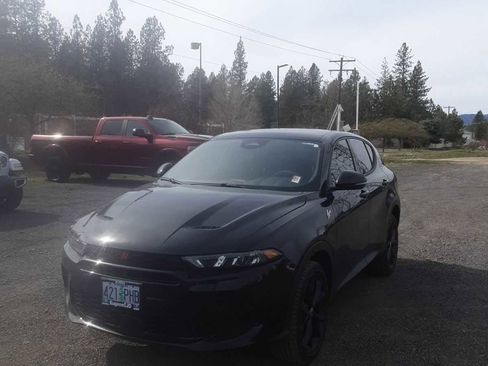 Used 2023 Dodge Hornet GT w/ Track Pack image 1