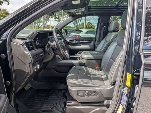 Certified 2021 GMC Yukon Denali w/ Denali Premium Package RWD image 18