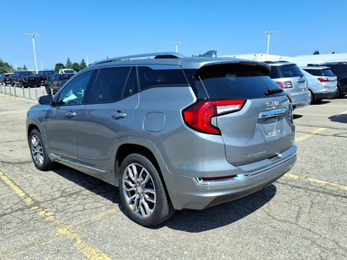 Used 2023 GMC Terrain Denali w/ LPO, Floor Liner Package AWD/4WD image 7