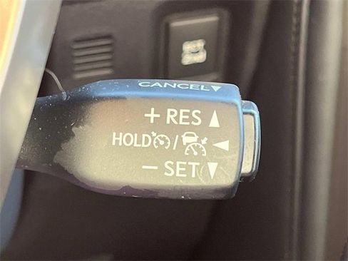 Used 2021 Lexus GX 460 Luxury w/ Sport Design Package image 47