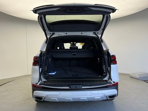 Certified 2025 BMW X5 sDrive40i image 5