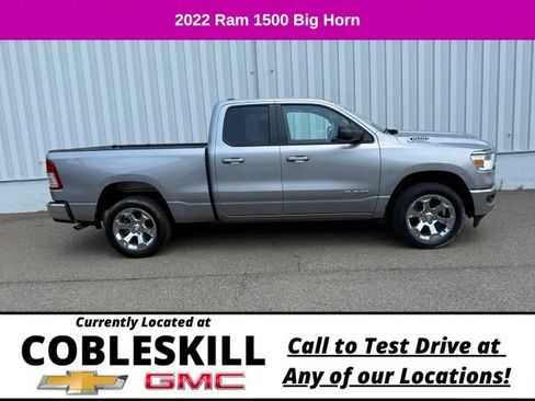 Used 2022 RAM 1500 Big Horn AWD/4WD image 4